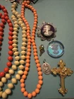 VINTAGE COSTUME JEWELRY! Lot 851