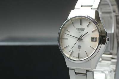 Vintage 1975 N MINT Seiko QZ 0922-8000 Day Steel Round Quartz Mens