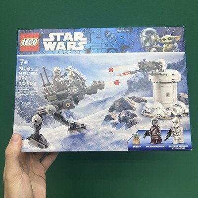 LEGO 75444 Star Wars AT-RT Attack - with The Mandalorian & Grogu Minifigures