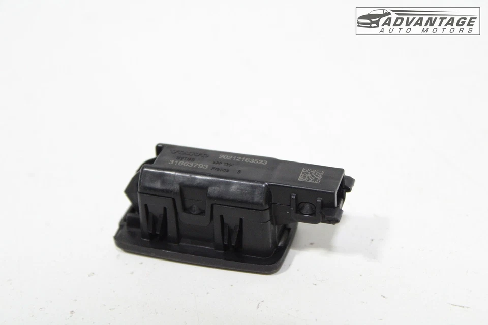 Volvo XC40 2019-2025 luz de cortesía interior delantera o trasera 31663793 OEM Foto 4 de 4