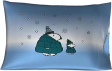 Collectibles Peanuts Snoopy Puffer Coat Holiday Christmas Beauty Silky Satin Sta