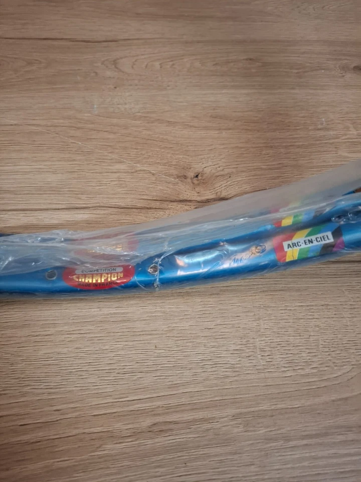 Pièces de vélo rétro vintage neuves dans leur boîte NOS Wolber Super Champ 70... - Photo 2/4