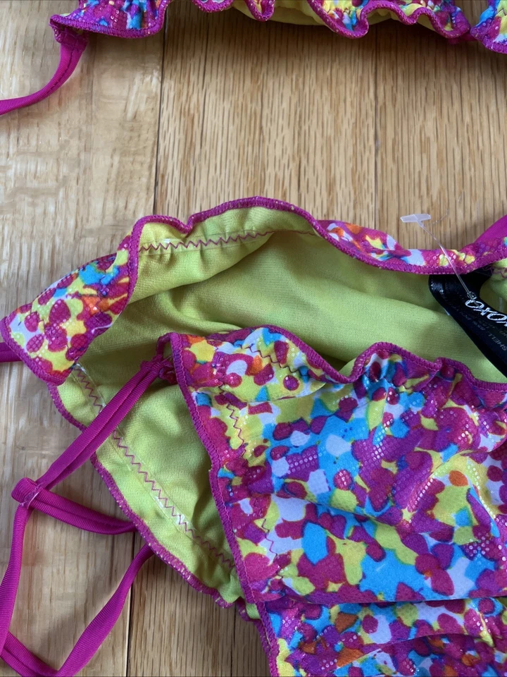 XOXO Acolchado Halter Bikini Geométrico 2 Piezas Traje de Baño Pequeño Nuevo Muti Color Foto 3 de 4