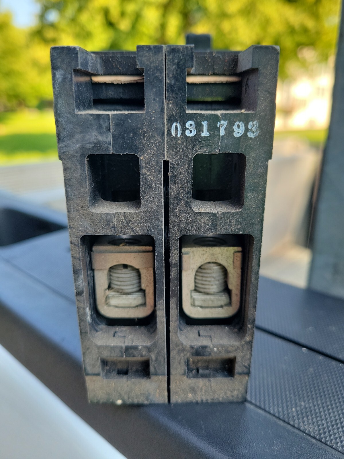 * ITE 30A .. 2P Molded Case Circuit Breaker ED22B030 … AA20C Toni Martin