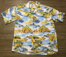 Hilo Hattie Hawaiian Button Up Camp Shirt Mens Large Ocean Palm Trees Island VTG