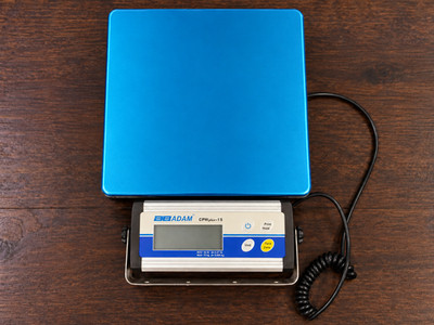 AE ADAM CPW PLUS-15 33LB MAX DIGITAL BENCH TOP SCALE FOR WEIGHING FISH