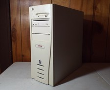 Vintage Compaq Deskpro 2000 5200MMX 3200/CDS Pentium MMX 200MHz 64MB RAM 3.2GB