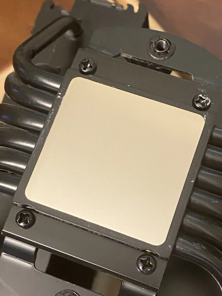 Noctua NH-D15 Chromax.Black CPU Cooler (Includes White Heatsink Covers!) - Image 3 of 4