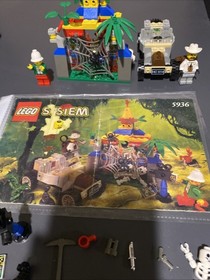 LEGO 5936 Adventurers Spider's Secret COMPLETE with manual and minifigures