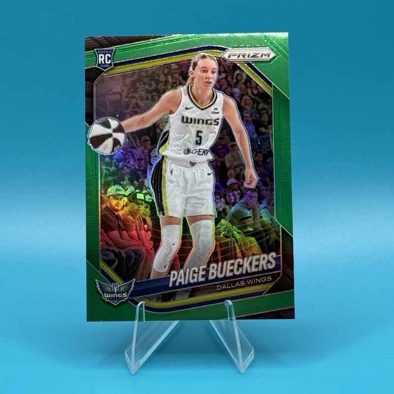 2025 Paige Bueckers Panini Prizm WNBA - #5 Green Prizm (RC) Dallas Wings