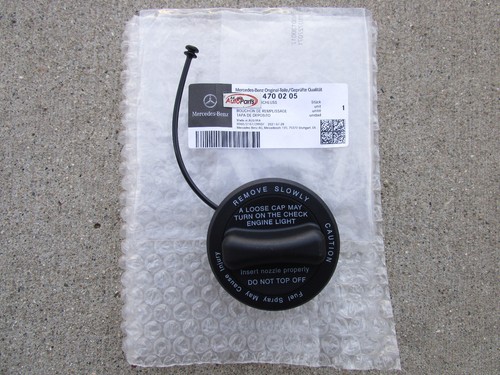 14 - 21 MERCEDES BENZ S CLASS FUEL GAS TANK FILLER CAP WITH TETHER OEM NEW - Picture 2 of 5
