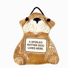 SMOKY MOUNTAIN POTTERY SPOILED ROTTEN DOG PLAQUE 1994