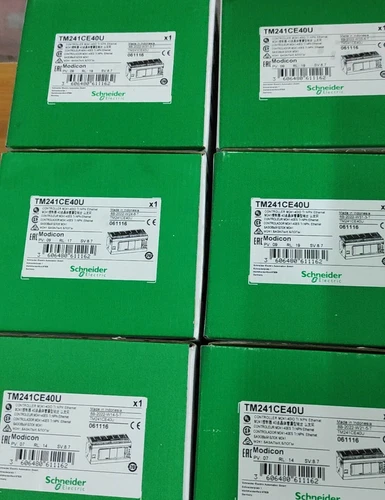 New and unopened TM241CE40U Programmable Logic Controller Module TM241CE40U