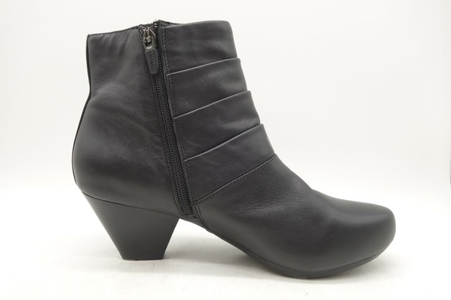 dansko veronica bootie