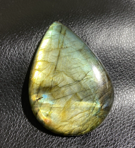 126 Ct Labradorite Pear shape Gemstone , AAA+ Quality Labradorite for Jewelry. - Picture 8 of 12