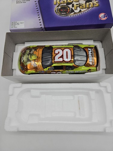 Tony Stewart #20 Action 24KT GOLD Home Depot Shrek 2 2004 Monte Carlo 1 of 504 - Picture 5 of 23
