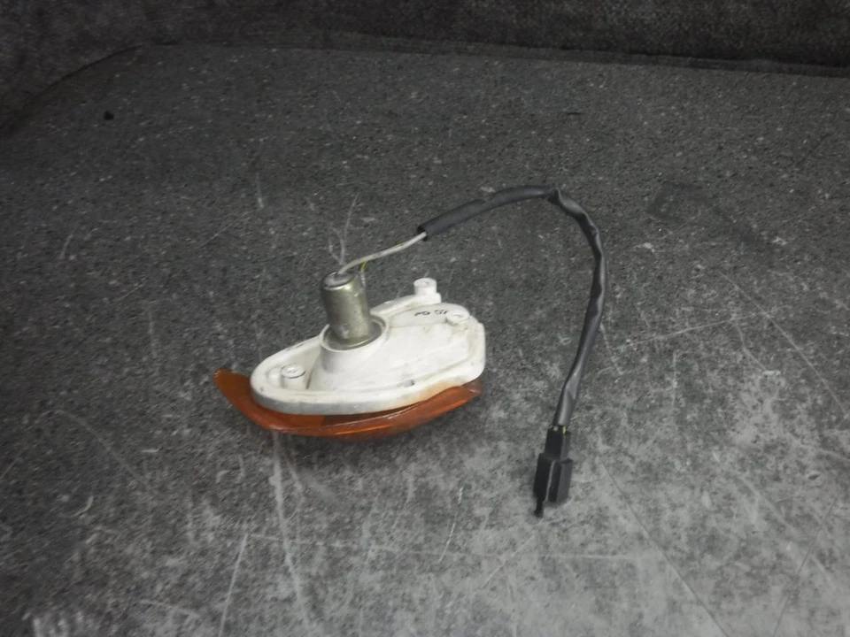 03 Kawasaki ZX600 Turn Signal S1E - Image 2 of 2