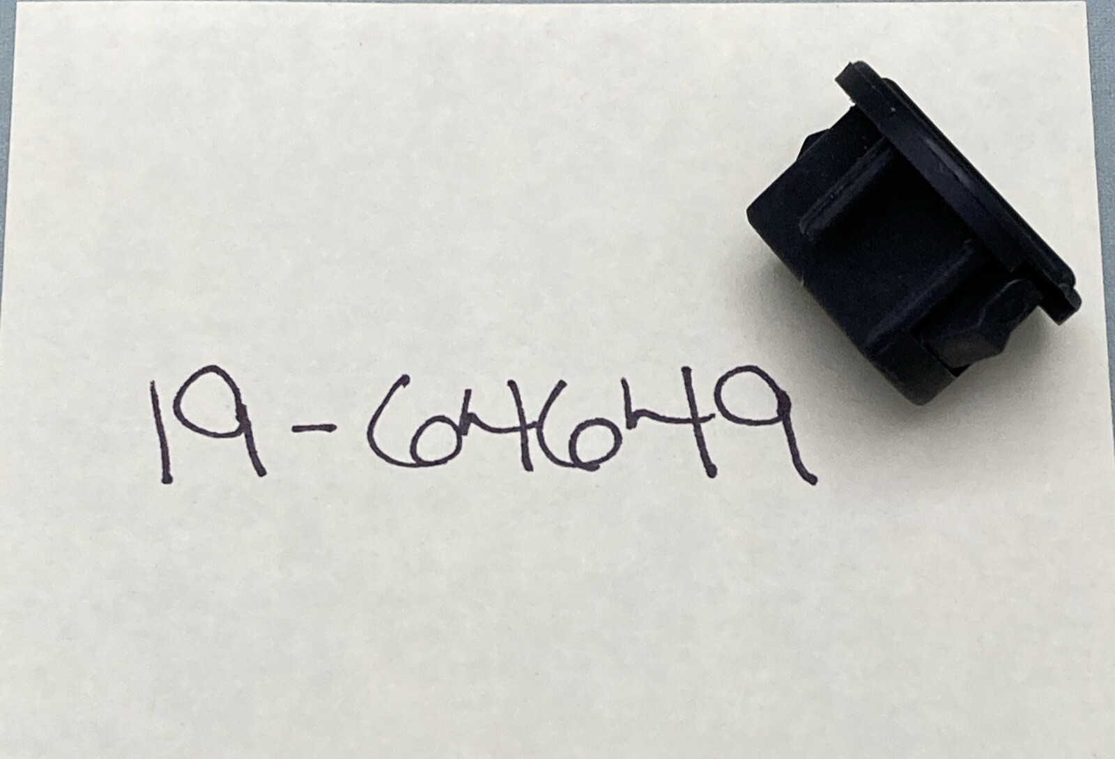 G9a Mercury Quicksilver 19-64649 Plug OEM Factory Boat Parts for 