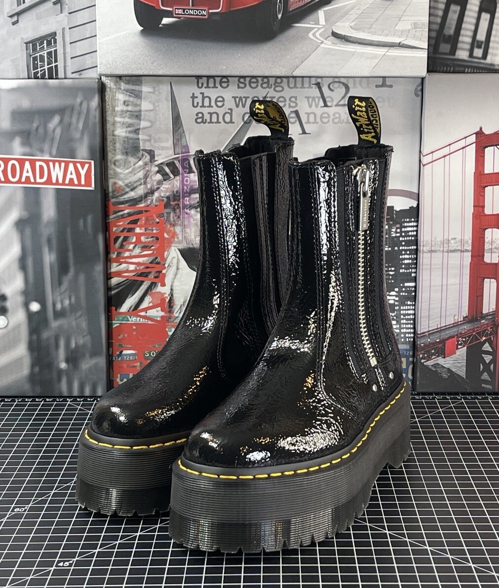 Dr. Martens 2976 Max レザー プラットフォーム 36サイズ 2976 Max Leather Platform Chelsea Boots in Black | Dr. Martens
