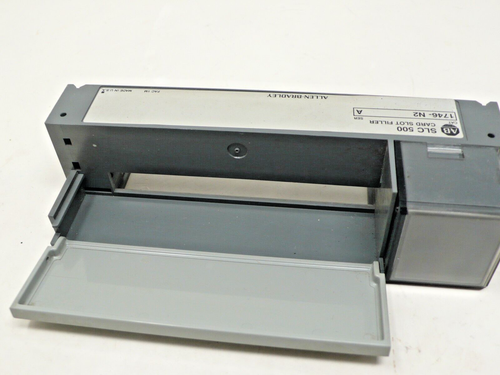 Cubierta de relleno ranura Allen Bradley 1746-N2 B - Imagen 2 de 4