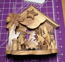 Handmade Nativity Set Olive Wood Bethlehem! Silent Night Music Box! New In Box!
