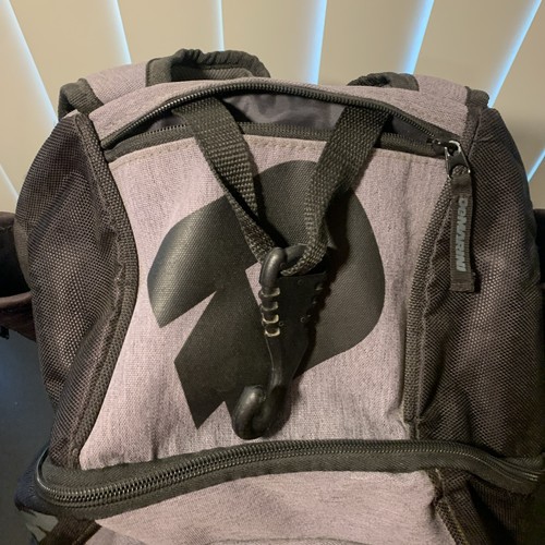 DeMarini Voodoo OG Black & Gray Equipment Backpack Bag for Baseball & Softball - 第 4/7 張圖片