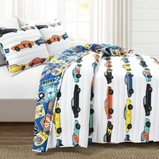 Race Car Kids' 3-Piece Quilt Bed Set, Reversible Bedding Set for Boys, White,...