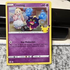 Carta Pokemon Holo Cosmog 013/025 25° Anniversario 