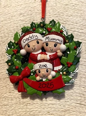 MAMA MONKEY Personalised Wreath Family of 3 Christmas Tree Decoration Grandparents Parents