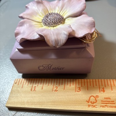 American Greetings Lavender Magnolia Mother Inscribed Trinket Ceramic Box