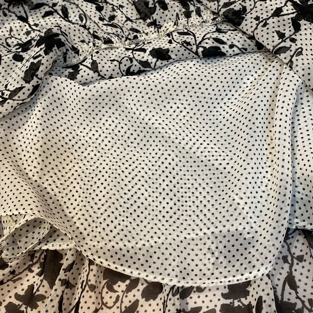 CAbi Everything Top 2 Piece Polka Dot Floral Lace… - image 4