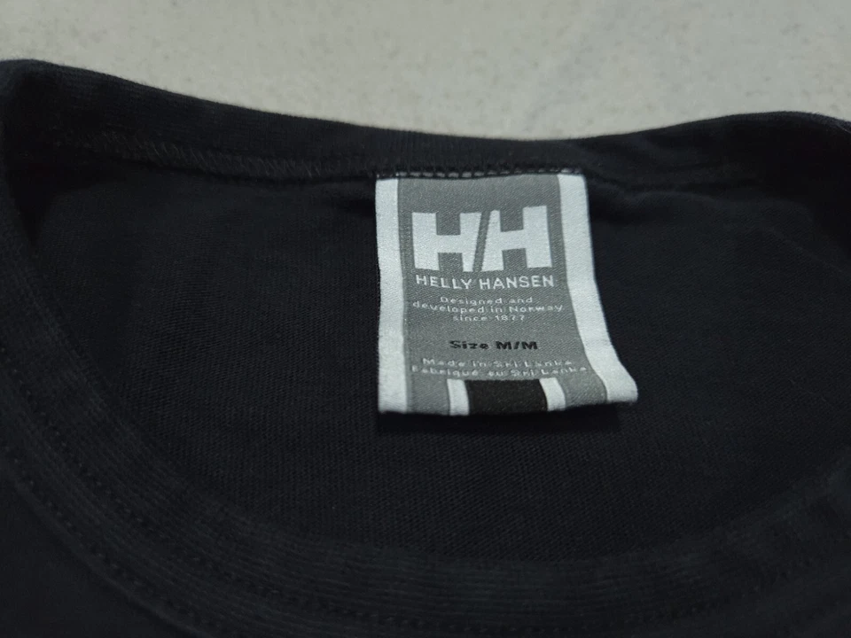 Camisa Helly Hansen Mujer Mediana Negra Logo Camiseta Senderismo Informal Aire Libre Foto 4 de 4