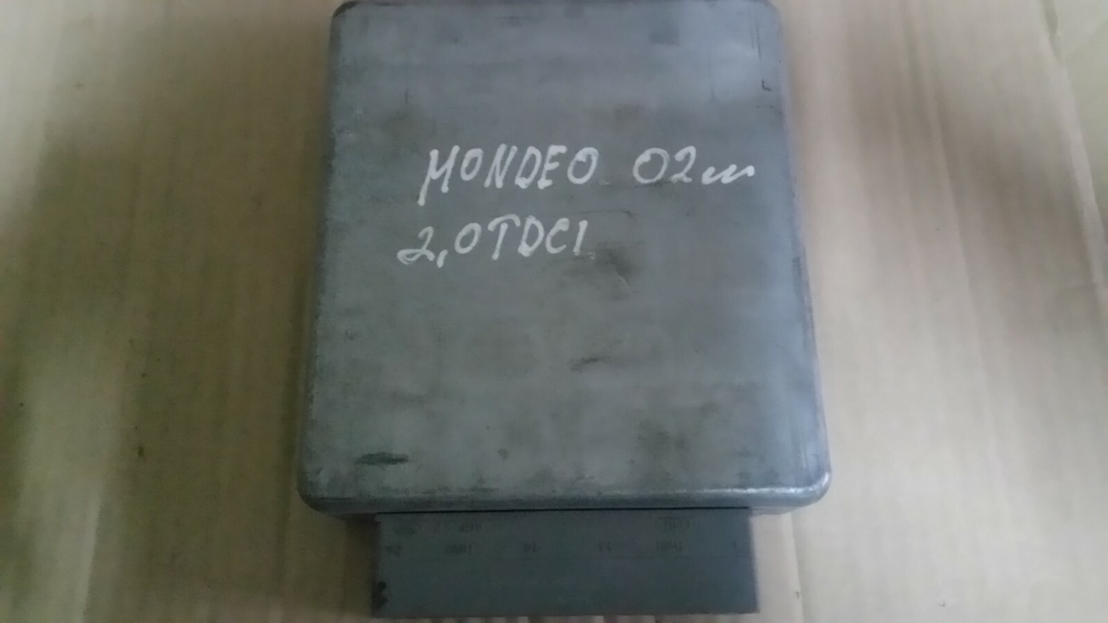 A304 Ford MONDEO Engine Control Unit Module ECU 2s7a-12a650-ahc for ...