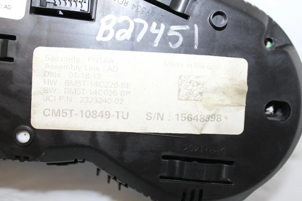 Cuadro de instrumentos velocímetro panel de instrumentos Ford Focus 2012 84.891 millas gas Foto 3 de 4