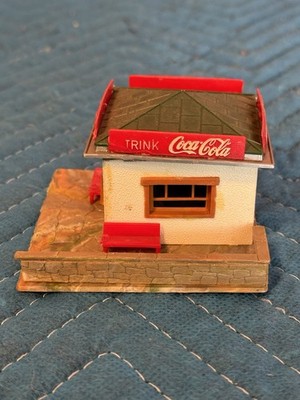 Vintage Faller HO Scale Coca-Cola Kiosk, Nr. 212 (made in Germany)