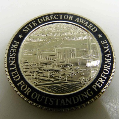 SITE DIRECTOR AWARD PRESENTED FOR OUTSTANDING PERFORMANCE CHALLENGE COIN