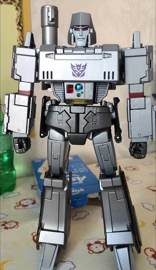 Takara Tomy Transformers Megatron MP36 10" Robot Car Masterpiece Figure Japan - Image 3 of 4