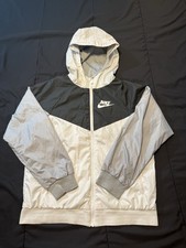 NIKE SPORTSWEAR WINDRUNNER YOUTH   MEDIUM JACKET, BLK/WHITE/GREY