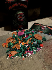 Audrey 2 Piranha Flower Building Block Set - ...