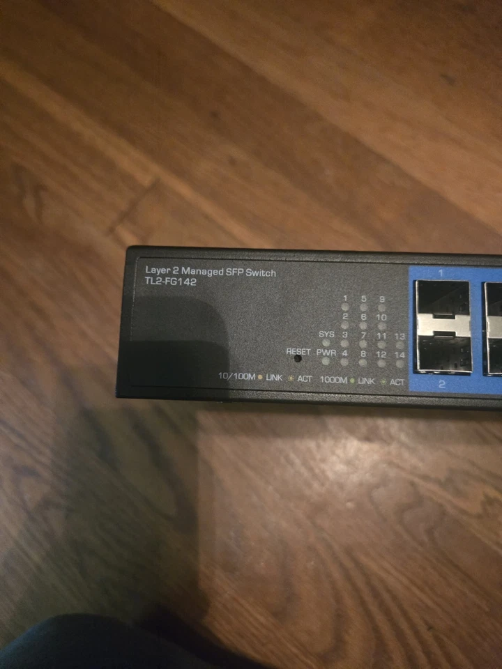 TRENDnet 14-Port Gigabit Ethernet Switch - Image 3 of 4