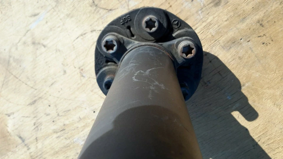 2009-2011 Mercedes Benz W204 C300 Rear Drive Shaft OEM  - Image 2 of 4