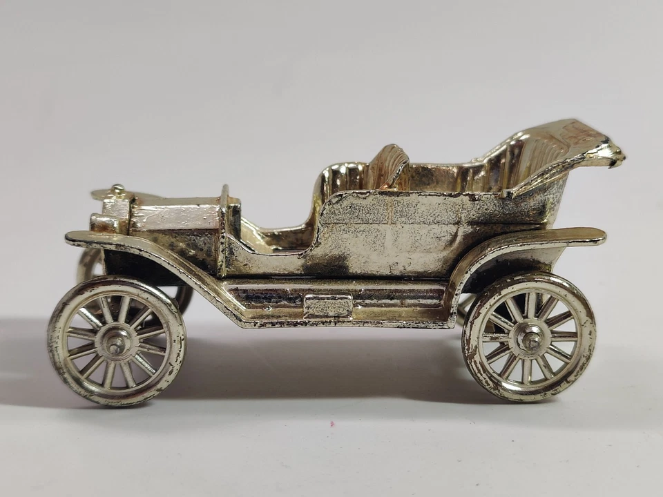 Juguete Tootsie Ford Modelo T Ford Diecast Gold Chicago EE. UU. 1960 Foto 3 de 4