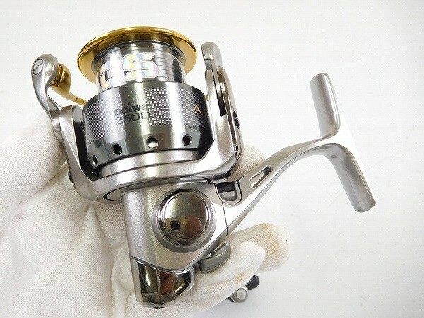 Daiwa Tournament Airity 2500 Spinning Reel/With Box/New Unused