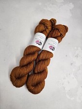 Hand dyed SW Merino / Nylon yarn, DK weight, 100g, TOBACCO