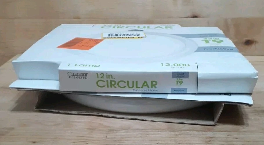 2CT: FEIT ELECTRIC 32WATT 12 inch COOL WHITE Circular Fluorescent Light Builb T9 - Image 2 of 2