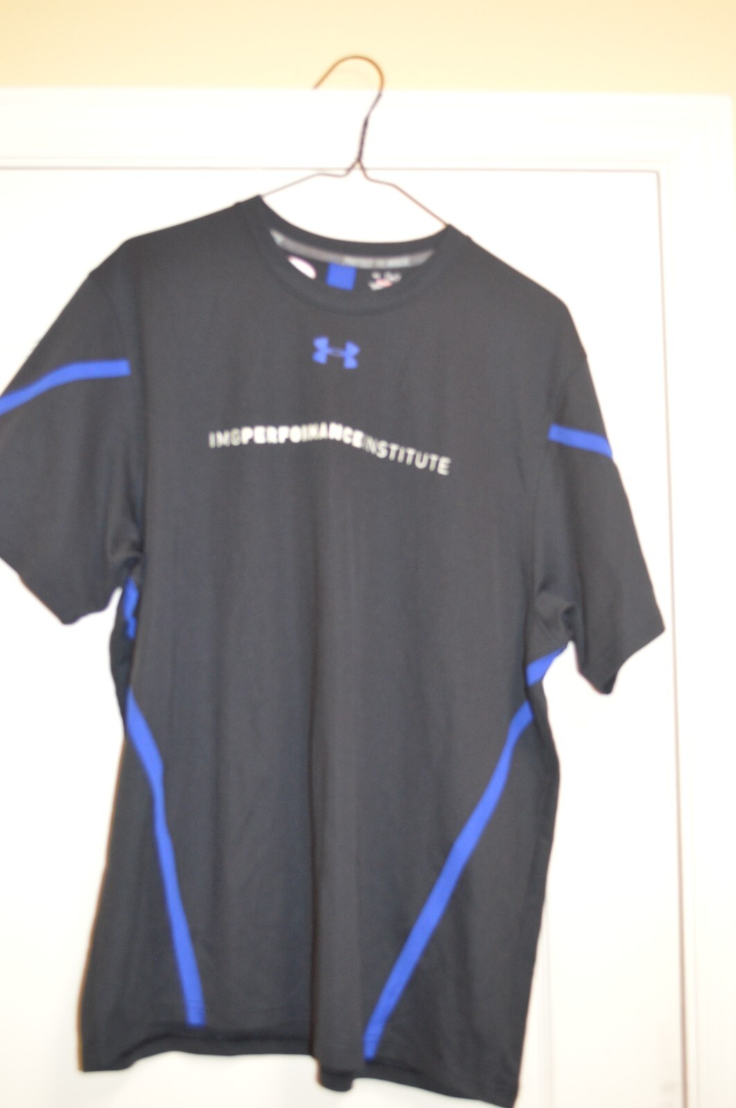 Under Armour HeatGear Training Vented Shirt Mens Sz L… Gem