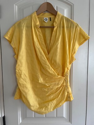 Anthropologie Akemi Kin Top~Womens Size 4~Yellow~Surplice Boho~Wrap top