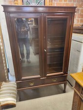  vitrine Empirestil 2 zeit Mahagoni165cm hoch 87x50cm 2 schübe liefere persöhich