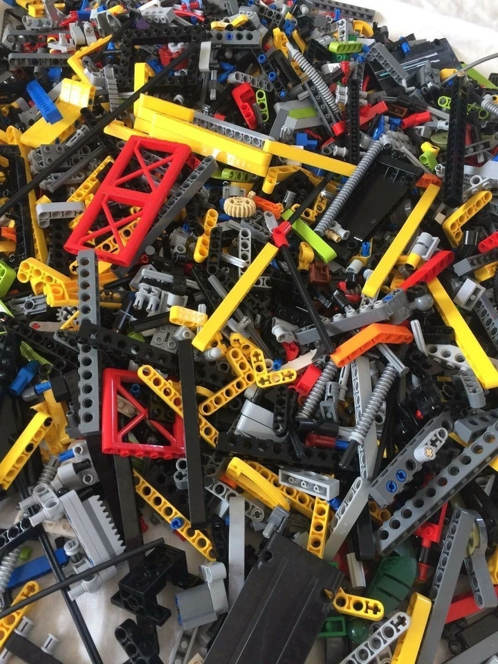 1KG LEGO (x850pc's) 100% TECHNIC BUILDING PACKS - BULK LOT - LEARN BUILD CREATE! - image 4 of 4
