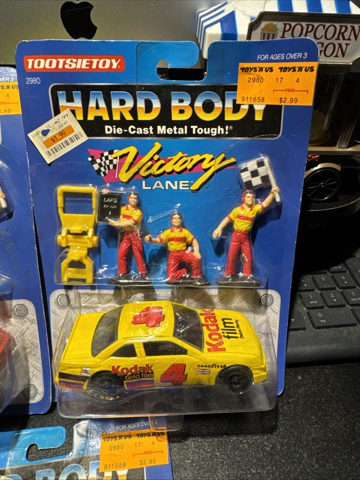 3) Coches diecast Tootsietoy 1992 CUERPO DURO VICTORIA CARRIL CITGO KODAK MOTORCRAFT!!! Foto 3 de 4